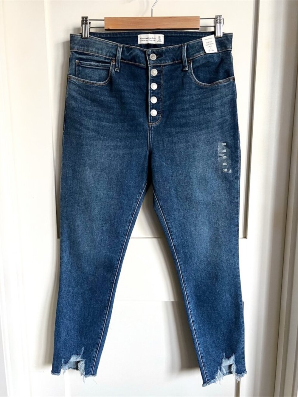Abercrombie & Fitch High Rise Super Skinny Ankle Jeans - Button Fly - 30S - NWT